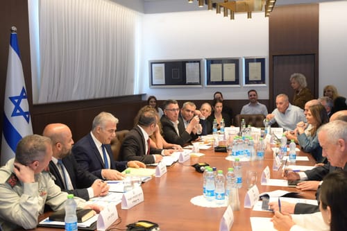 עושים סדר | מי מוסמך לאשר את ההסכם עם לבנון?