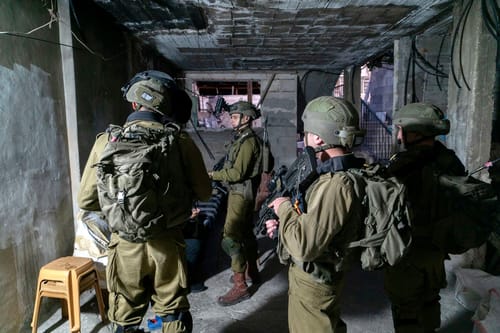 תיעוד מקסדת הלוחמים: 4 מחבלים נעצרו בשומרון. צפו