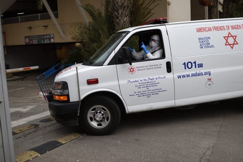 תאונה קטלנית: גבר בן 70 נהרג מפגיעת רכב ברמת גן