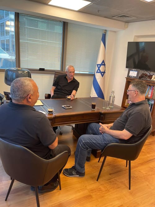 המחנה הממלכתי: "נשרת כאופוזיציה אחראית"