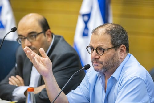 נקבע תאריך לדיונים על הדחתו של עופר כסיף