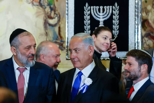 עם יד על הלב, אתם רגועים מול הממשלה הזאת?