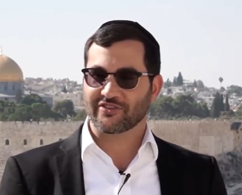 נכדו של הרב עובדיה יוסף מגיב לסערה: "נמאס לי"