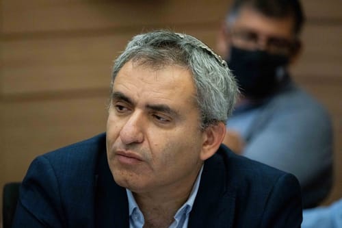השר אלקין: נתניהו הופך לבן ערובה של שותפיו