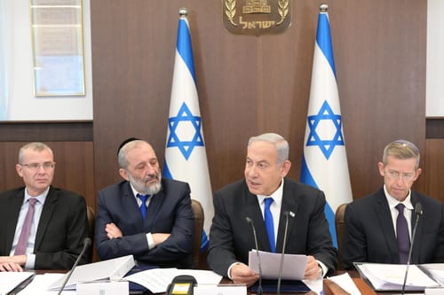נתניהו: "לפני חודשיים התקיימה אם כל ההפגנות"