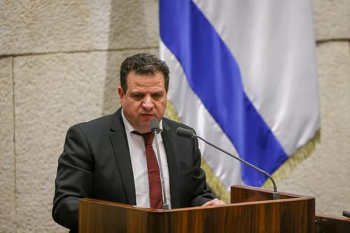 עודה מגיב ללפיד: "אולי הגיע הזמן להפסיק לשקר?"