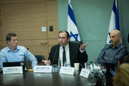 דוברות הכנסת מבהירה: הנחת החוק זה הליך רגיל