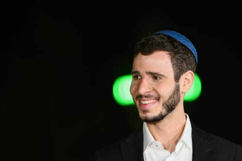 שתי המילים הכי חשובות בפוסט של יאיר שרקי