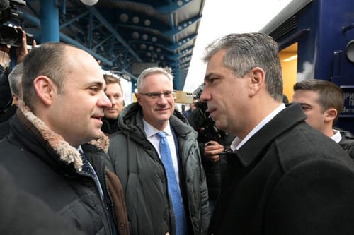 המלחמה באוקראינה: שר החוץ הישראלי מבקר בקייב