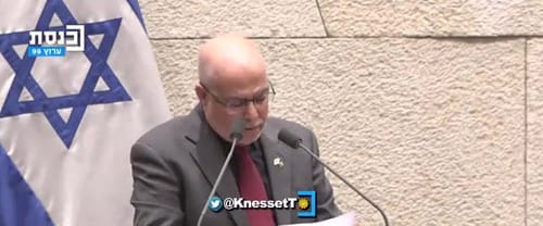 צביקה פוגל על מחלת הסרטן: "נושא את ההלם"
