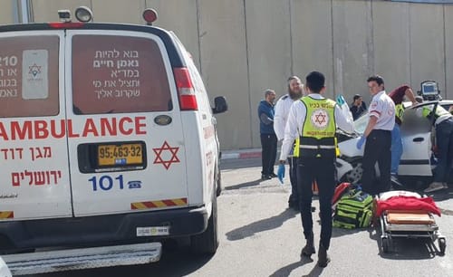 טרגדיה בחיפה: אישה ופעוט נמצאו בביתם ללא רוח חיים