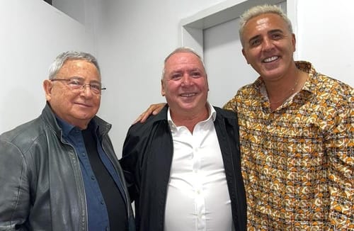 מפתיע: דודי אמסלם הגיע להופעה של קובי פרץ וחנן יובל