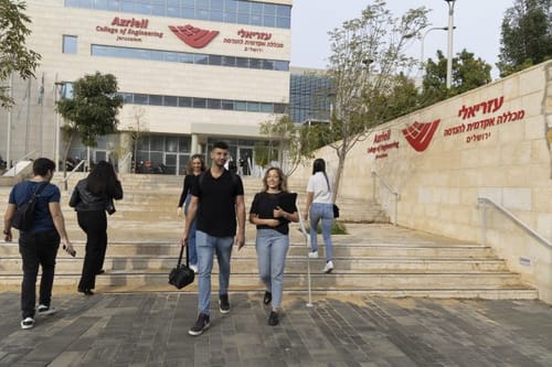 לראשונה בירושלים: לימודים לתואר בהנדסה אזרחית