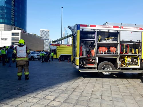 אסון באמירויות: 16 הרוגים בשריפה בדירה בדובאי