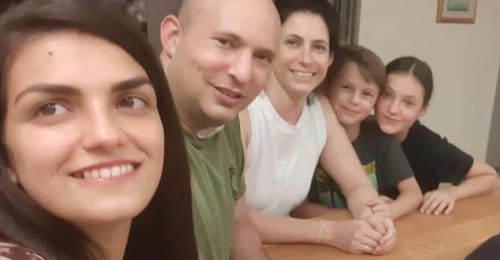 "מכאיב מאוד": בנט מספיד את הצעירה שנורתה למוות