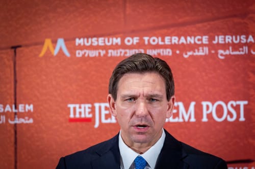 המועמד לנשיאות ארה"ב היה מעורב בתאונת דרכים
