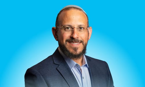 הסטארטאפיסט הסרוג הודיע: אתמודד על ראשות מועצת הר חברון