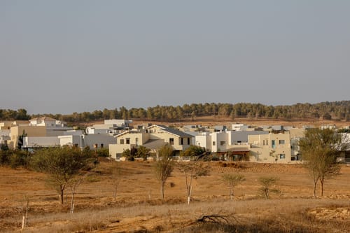 יועץ השרה מבהיר: לחוק אין קשר להדרת מזרחיים