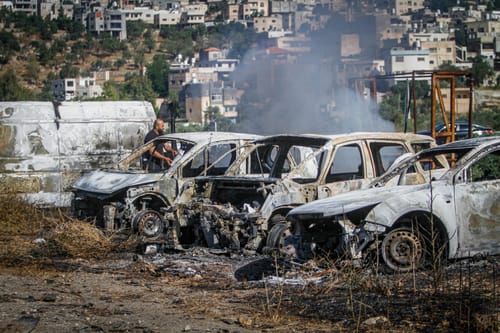 אחרי ההלוויה: נערי גבעות התפרעו בכפרים פלסטינים