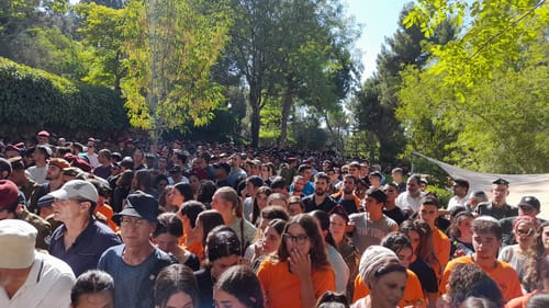 בדרכו האחרונה: אלפים בהלווית דוד יהודה יצחק ז"ל