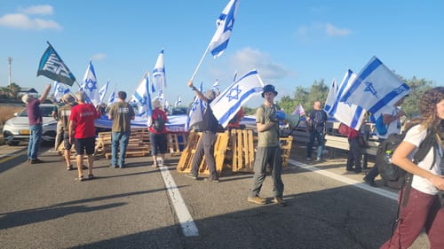 עשרות כבישים חסומים ברחבי הארץ