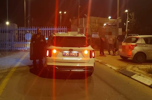 הדרמה בקיבוץ חצרים: קצין הבטחון יובא להארכת מעצר