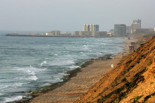 בעקבות הסופה: אזהרת רחצה בחופי המרכז
