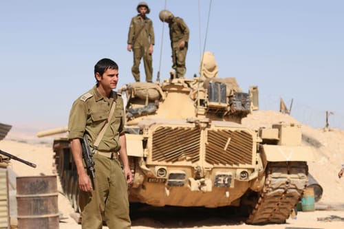 המזח | הגבורה האחרת של המלחמה הישראלית