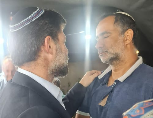 סמוטריץ' בניחום אבלים: 'לא נוותר, אין לנו ארץ אחרת'
