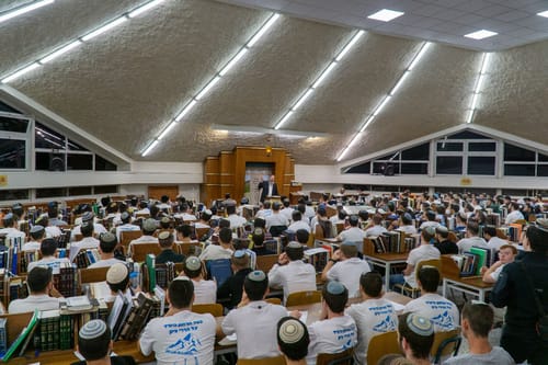 האם באמת יש לציונות הדתית גדולי תורה?