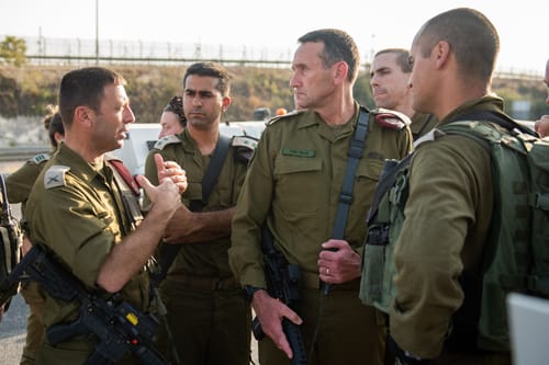 צפו | הרמטכ"ל הגיע לזירת הפיגוע: "נפיק לקחים"