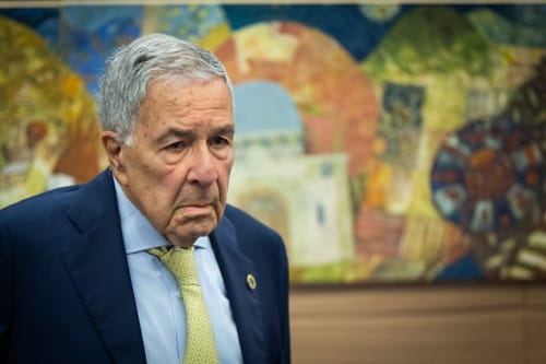 על סף פיצוץ: קרע בהנהלת מכבי תל אביב, שמעון מזרחי בחר צד