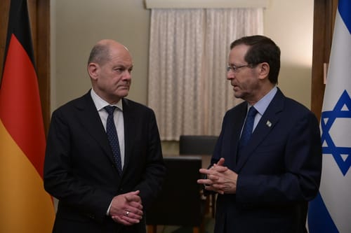 הרצוג לשולץ: דורשים שחרור מיידי של בני הערובה