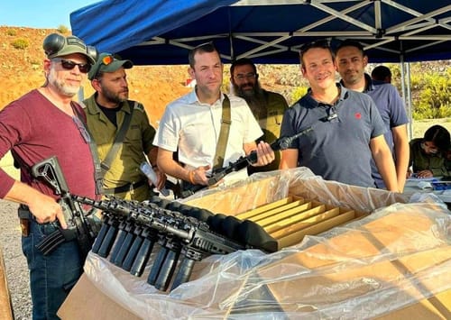 לא עוד: מאות רובים חולקו לכיתות הכוננות בשומרון