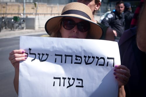 מלחמות זה של מבוגרים, אז למה חמאס עירב ילדים?