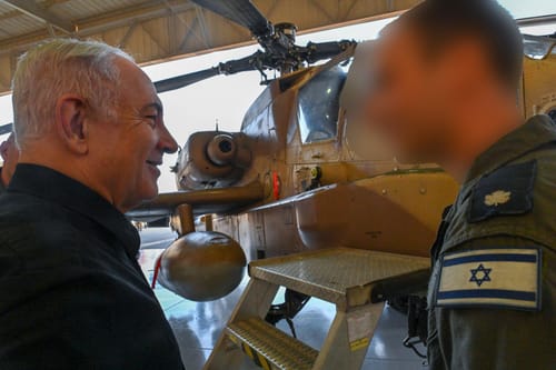 נתניהו לטייסים: "התייצבנו יחד, נילחם כתף אל כתף"
