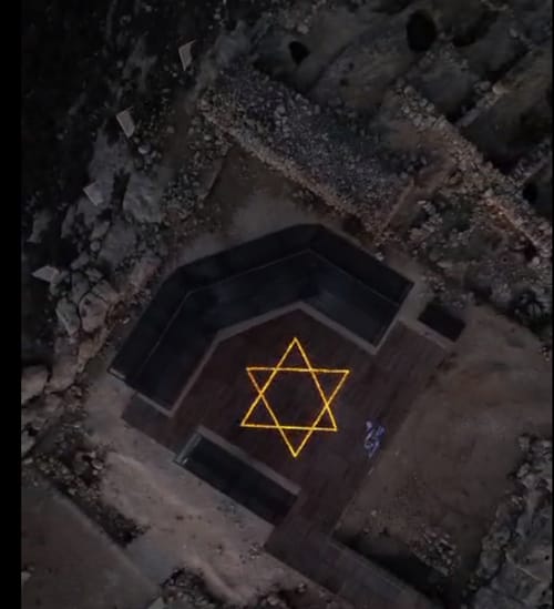 צפו: 30 יום למתקפה, 1400 נרות הודלקו בשילה הקדומה