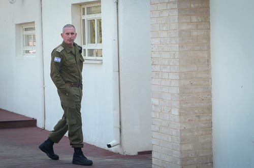 כך הגיב דובר צה"ל למינויו של סינוואר במקום הנייה