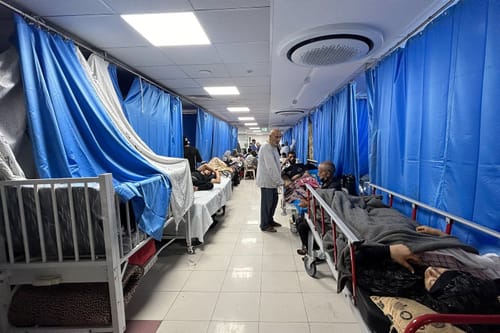 דובר צה"ל: מצאנו בשיפא מחשבים עם תמונות חטופים