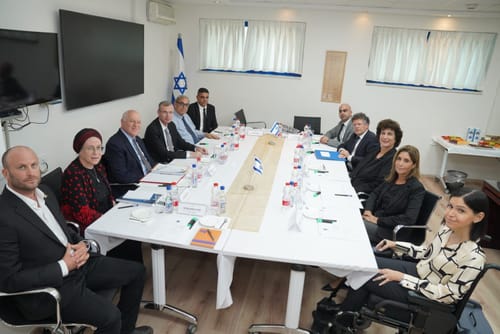 לראשונה: לוין מכנס את הוועדה לבחירת שופטים