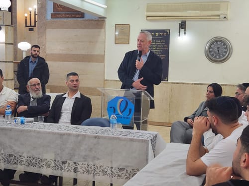 גנץ לבני הישיבה החרדית: "אין פה שותפות על תנאי"