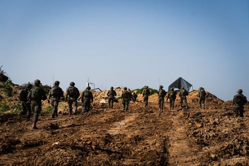 לראשונה: הגדוד החרדי פשט על בית חאנון | צפו