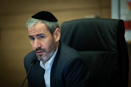 יו"ר הוועדה איים: "זה יכנס בחקיקה על הראש שלהם"