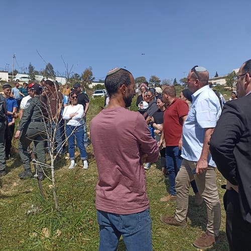 בעקבות לחץ המועצה; העקירה בנוקדים נעצרה