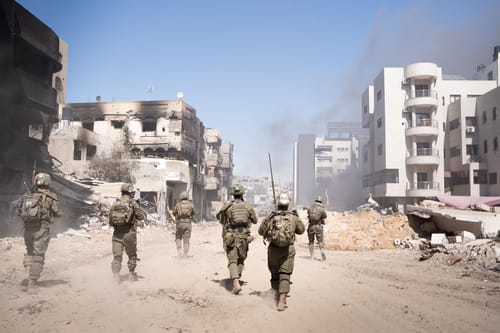 עשרות מחבלים חוסלו בשיפאא'; פשיטות נרחבות באל אמל