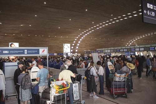 מה עושים אם המזוודה לא מגיעה ליעד? המדריך המלא
