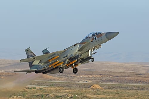 באיראן טוענים: ישראל השתמשה בנשק אורניום נגד איראן