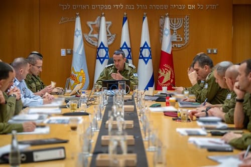קצין בכיר במיל' לסרוגים: "המטכ"ל מפחד מהצל של עצמו"