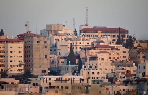 "בונים מולנו עמדת ירי, ואנחנו לא עושים כלום"