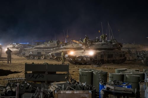 חזר ללחימה: צה"ל פועל ב-3 גזרות,120 מטרות הופצצו